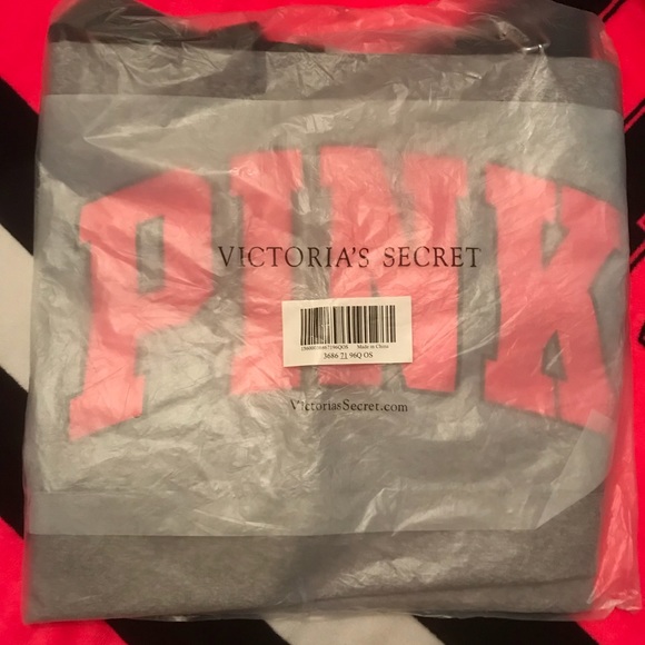 Victoria’s Secret PINK Weekender Tote - Picture 5 of 6